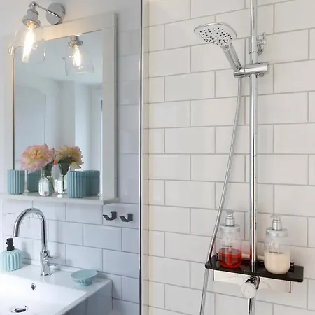 Stilvolle *rebland* Balkon-netflix-parking *