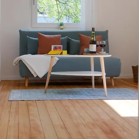 Stilvolle *rebland* Balkon-netflix-parking