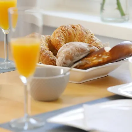 Stilvolle *rebland* Balkon-netflix-parking *