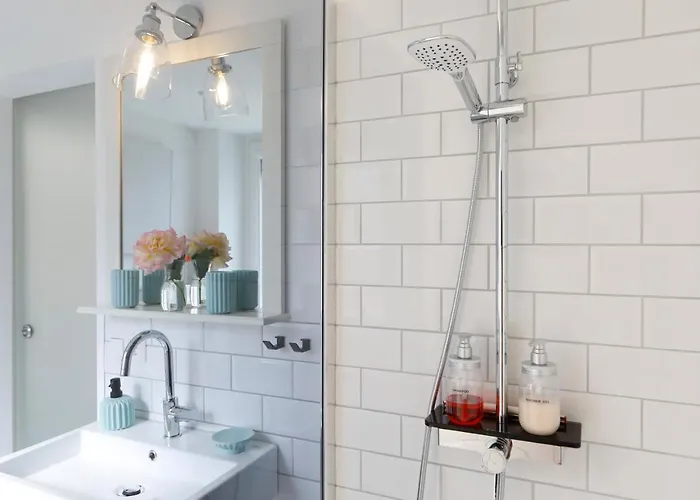 Stilvolle *rebland* Balkon-netflix-parking *